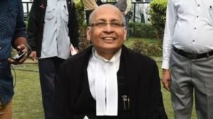 मुख्य