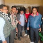 बिहार में नरपतगंज अंचल के हल्का कचहरी में राजस्व कर्मचारी 15000 का रिश्वत लेते रंगे हाथ गिरफ्तारी