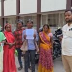 जमुई: सड़क हादसे में चार बच्चों की मौत के 10 महीने बाद भी नहीं बना मृत्यु प्रमाण पत्र, परिजनों ने डीएम से लगाई गुहार