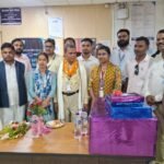 गिद्धौर SBI शाखा में तारणि प्रसाद का विदाई सह सम्मान समारोह संपन्न