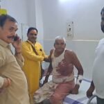 जमुई में बेकाबू घोड़े का आतंक: रिटायर्ड इंस्पेक्टर समेत आधा दर्जन लोगों पर जानलेवा हमला, गांव में दहशत
