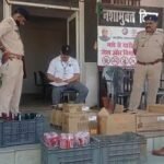 जमुई में शराब तस्करी का बड़ा खुलासा! कार से 151 बोतल अंग्रेजी शराब बरामद, दो गिरफ्तार