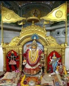 मां झंडेवाली माता 